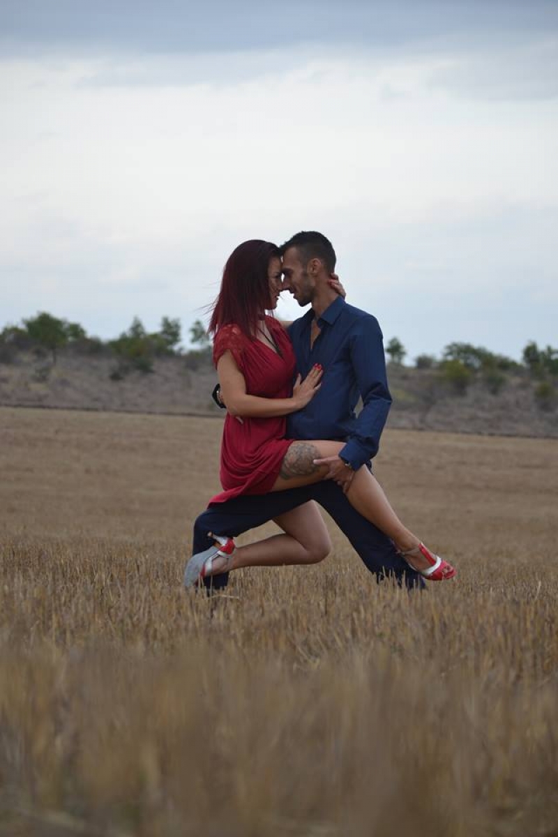 Кизомба - танцът- философия, който учи на доверие и дава любов