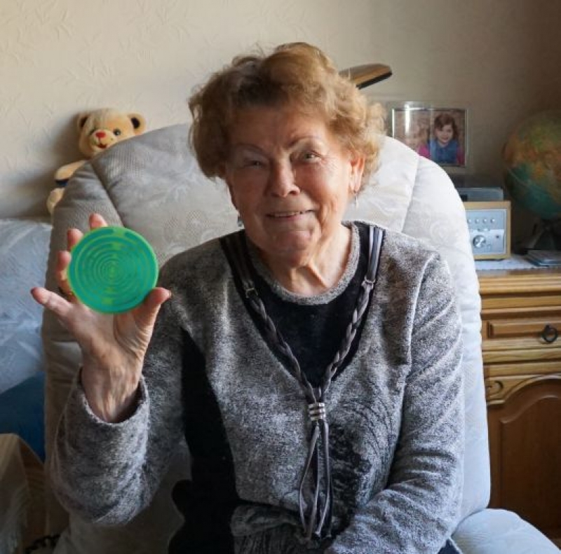 Енергиен диск стимулира тялото на човек да се самолекува