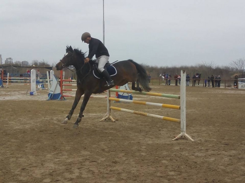 Отбелязваме Тодоровден с атрактивни паркури  и безплатна езда на конната база в Бургас 