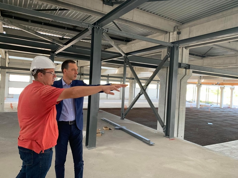 Димитър Николов посети най-големия инвеститор в Индустриалния парк