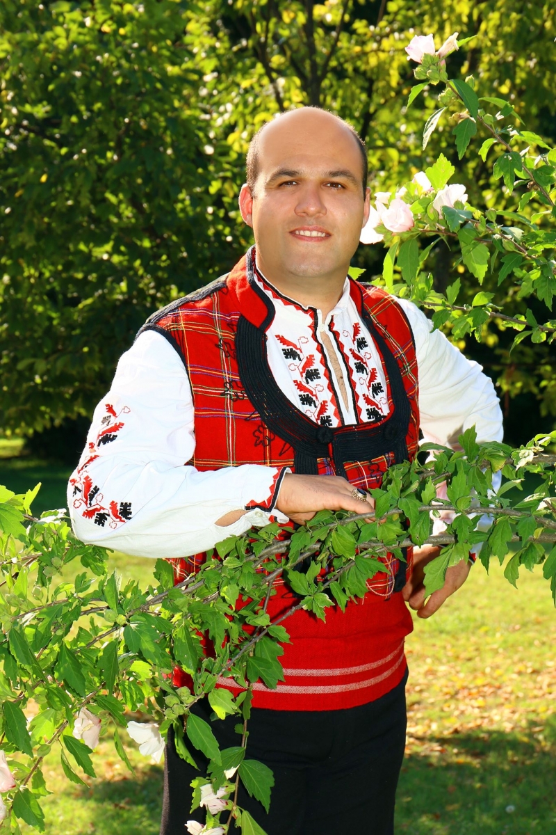 Лазар Налбантов изнася безплатен концерт