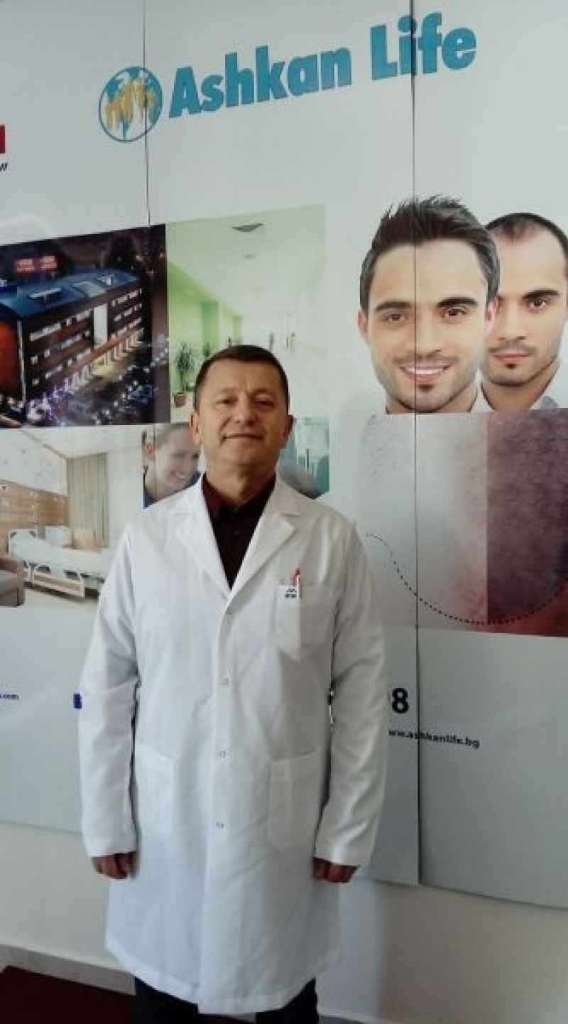 Видният ортопед и травматолог д-р Альоша Александров с приемни дни през юли