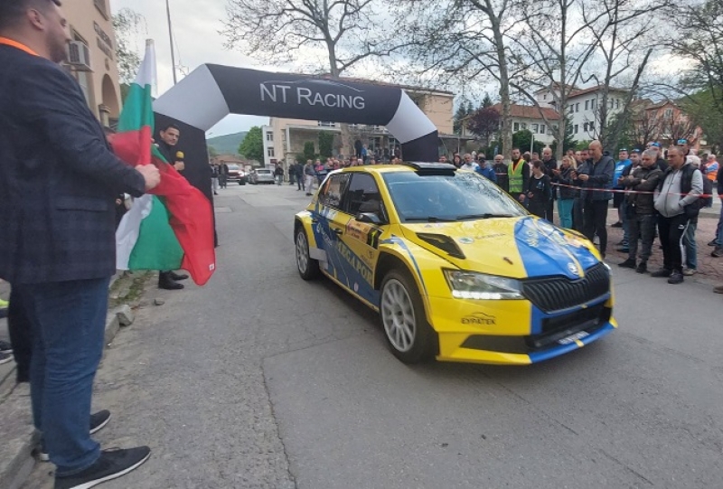 Шампионите в рали спринта стартират за победа в Дряново