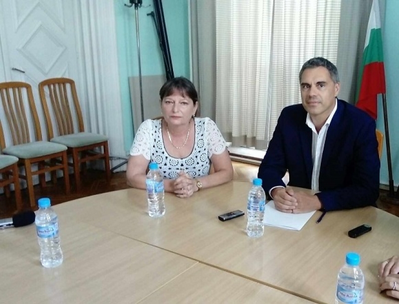 Новият областен управител Пламен Янев ще търси решение на проблемите с ВиК в региона