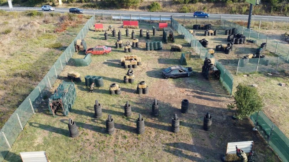 Единственият терен за пейнтбол в региона вдига адреналина на макс