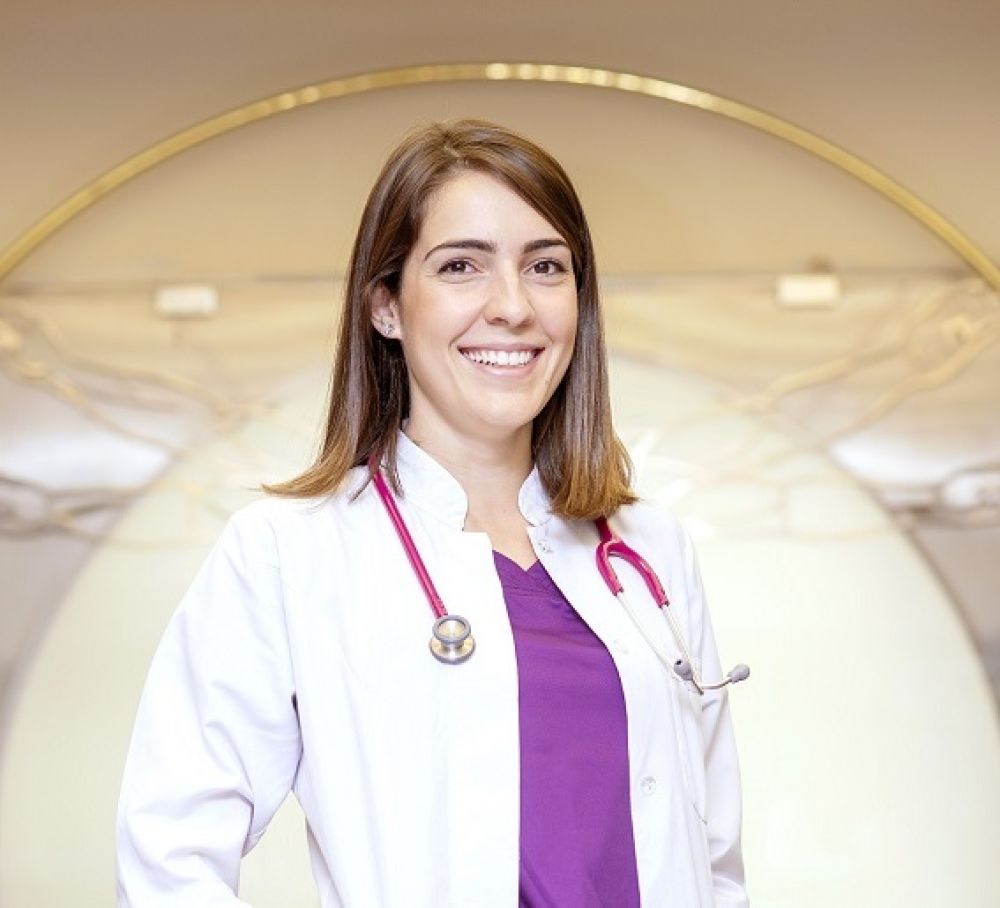 Д-р Теа Александрова, педиатър: Добрата хидратация на кърмачката изисква 16 чаши вода дневно