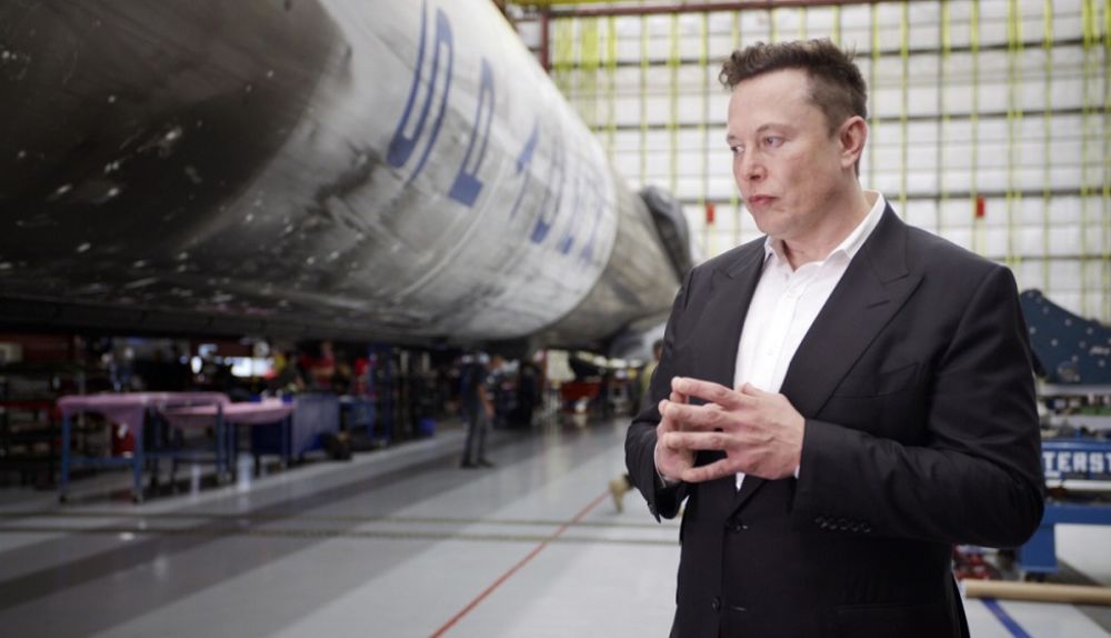 Нова книга за Илън Мъск разбива някои митове около личността му