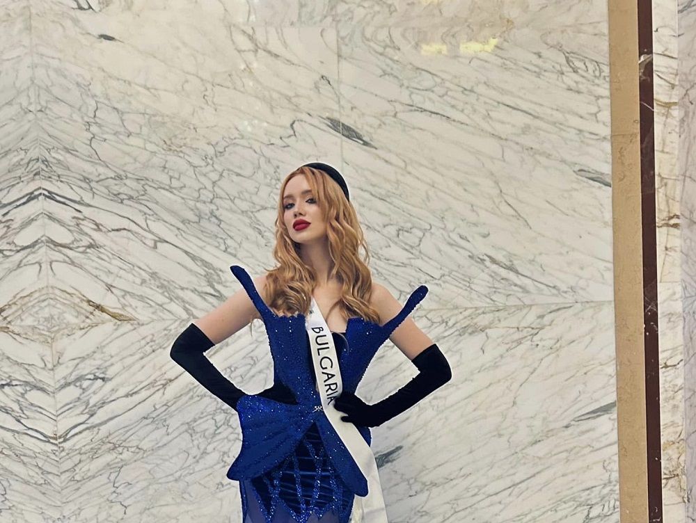 Бургазлийката Татяна Ламбова грабна короната на международния конкурс за красота Mrs. Planet   