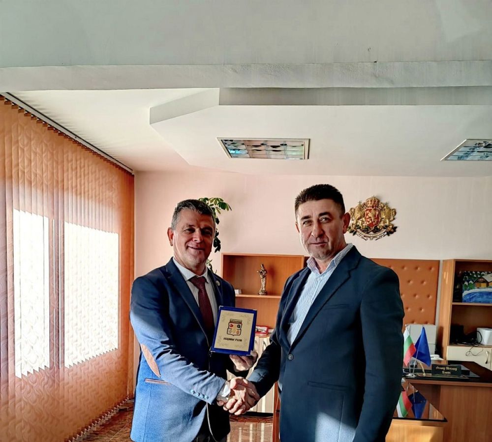 Кметът на Руен проведе среща с ректора на Бургаския държавен университет