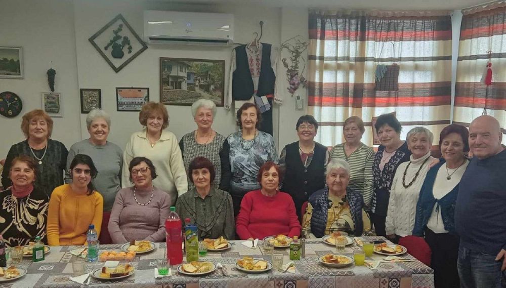 Хор „Самодивски огън“ отбеляза международния ден на жената