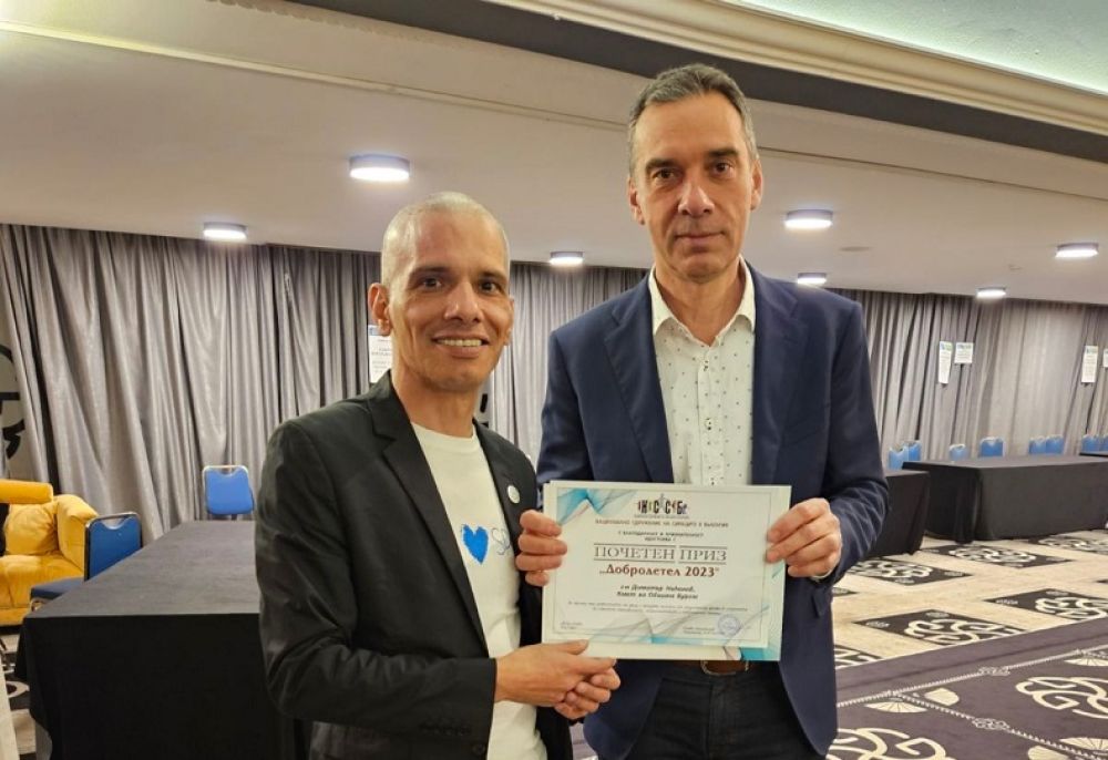 Кметът на Бургас Димитър Николов с приз за Добродетел 2023
