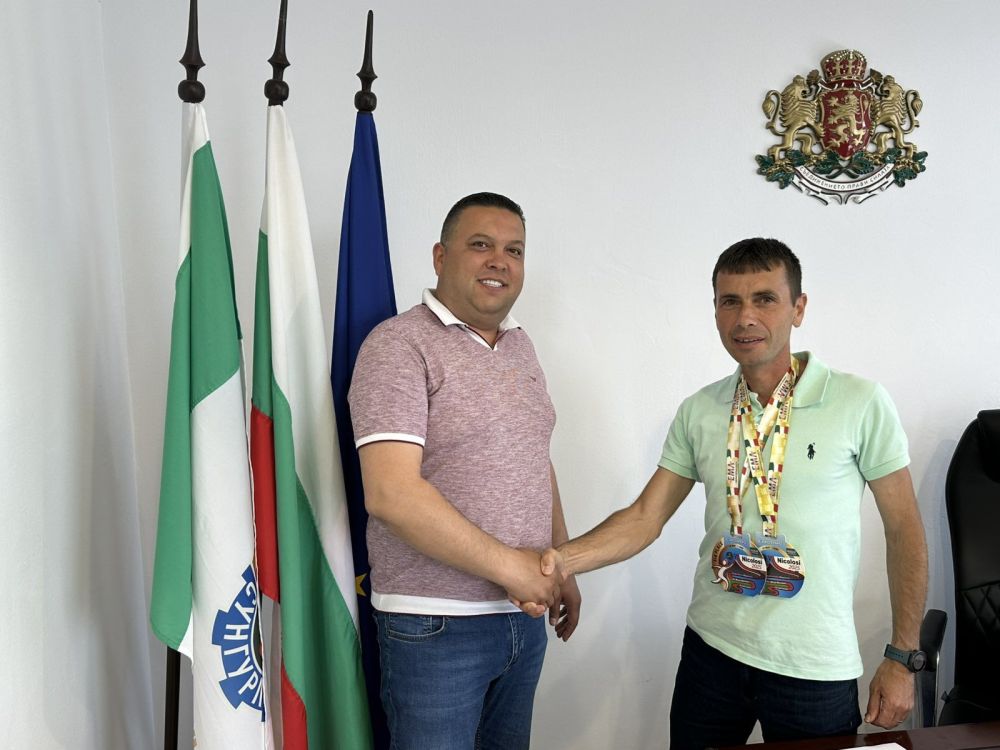 Кметът на Сунгурларе инж. Димитър Гавазов посрещна големия шампион Шабан Мустафа