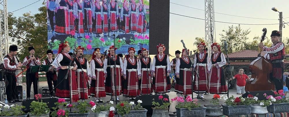 Село Българи чества своя празник с автентичен странджански фолклор и хиляди посетители от цялата страна