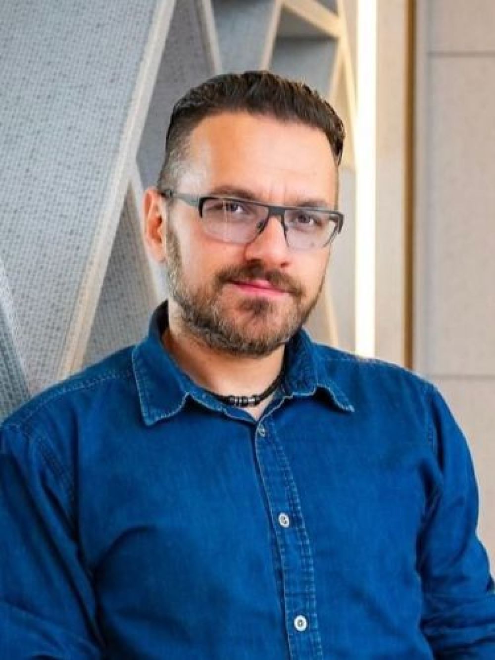 Д-р Ангел Радев: Новите технологии промениха изцяло лечението на разширени вени 