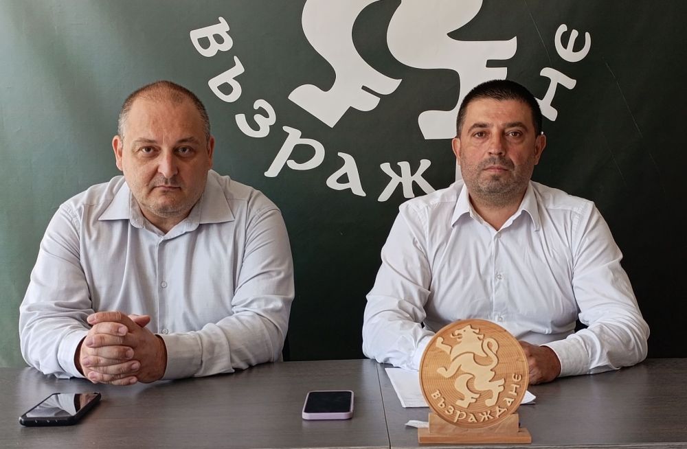 Бургаските народни представители от „Възраждане“ посетиха 31 населени места и разговаряха с над 1 500 души, за да чуят проблемите им