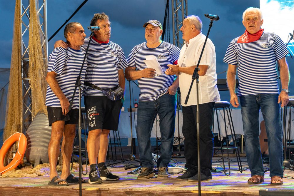 Автентична „Джурджуна“ огласи сърцето на Царево с нечувана сила 