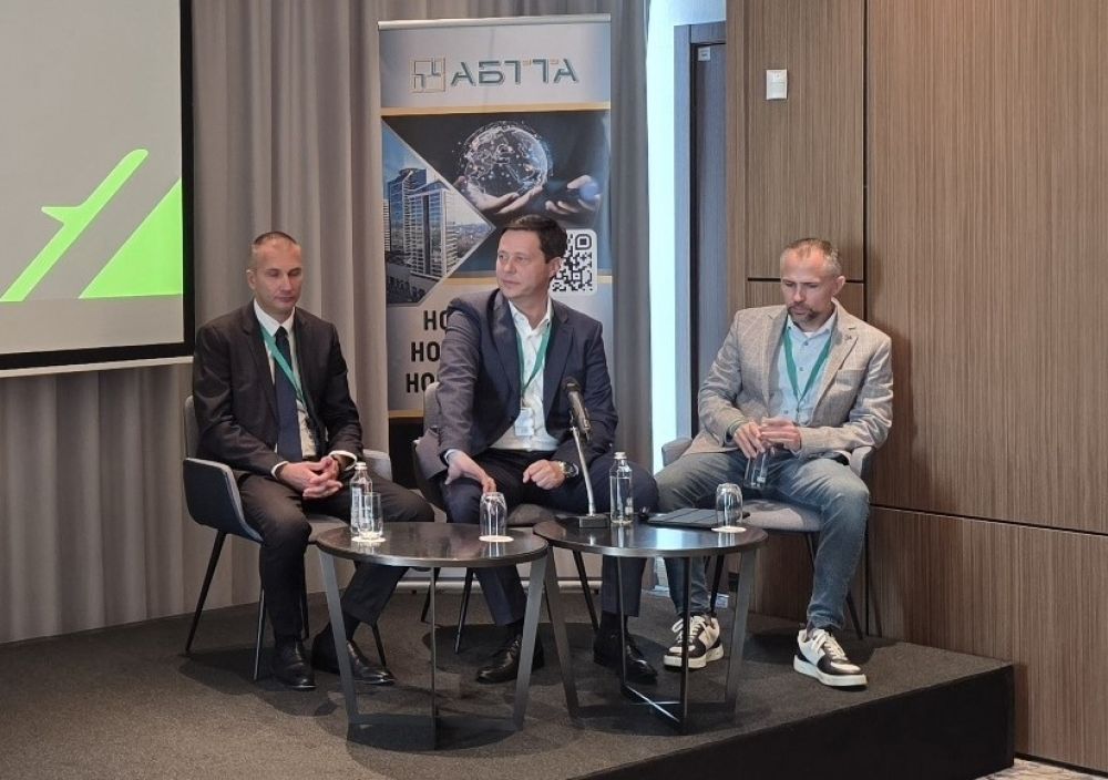 Летище Бургас ще затвори от ноември 2025 год. до 1 май 2026 година