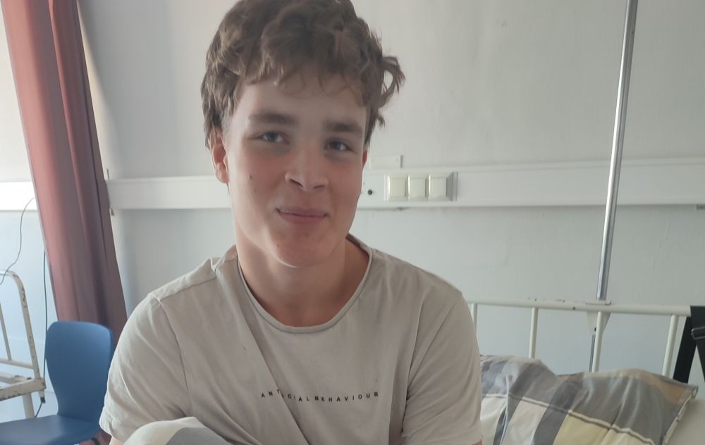 Артьом от наводнението в Елените: Молех се да не ми отрежат целия крак