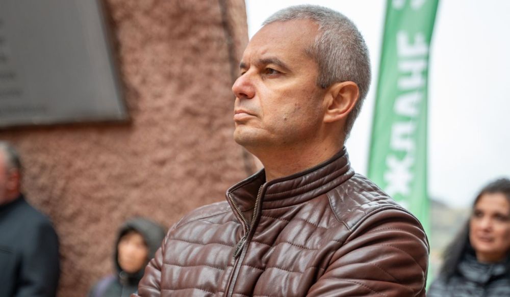 Костадин Костадинов: 9 милиарда дефицит, 40 милиарда дълг и нулева отговорност - това не е бюджет,  а финансово престъпление