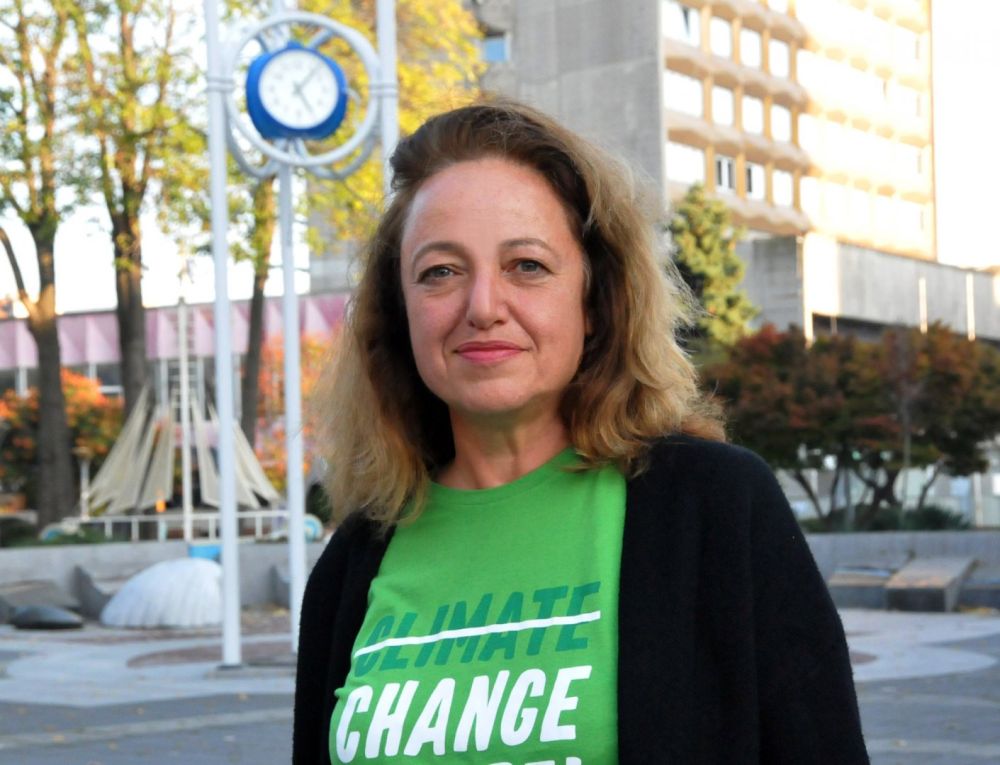 Д-р Даниела Божинова: В Словения - допитване за евтаназията, а тук евтаназираме допитването