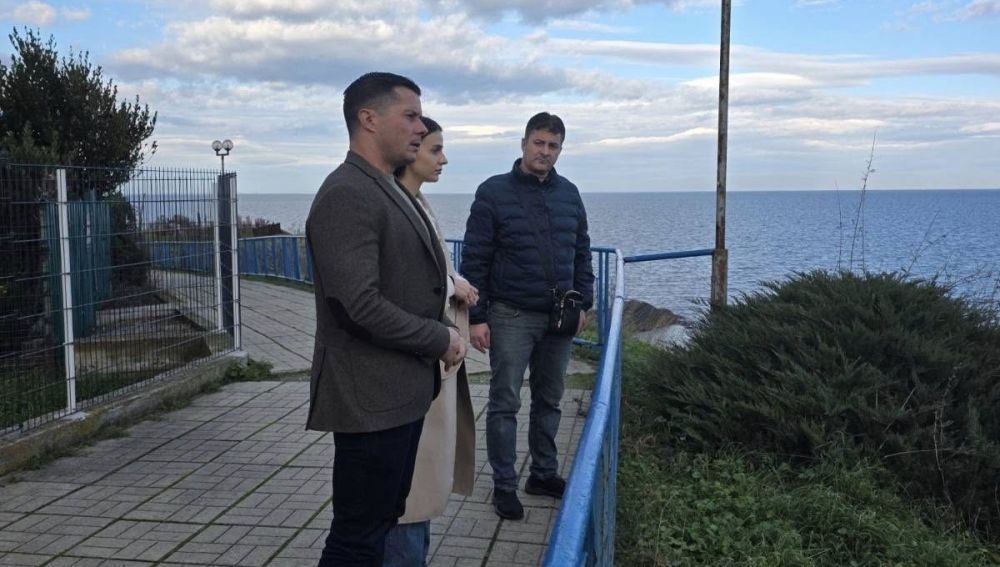 В Ахтопол започва проектиране на основен ремонт на крайбрежната алея