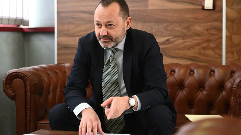 Осветиха схема в АПИ за кражби от ремонти от пътища
