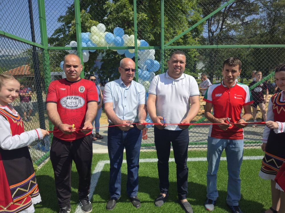 Откриха нов футболен терен в сунгурларското село Съединение
