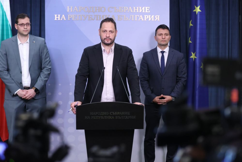 „Прогресивна България” предлага да отпадне ограничението за изборните секции в страни, които не са членове на ЕС 