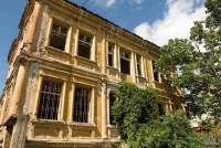 Купувачи със свободни капитали търсят аристократични къщи