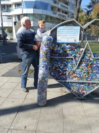 „Голямото сърце“ на Бургас празнува една година с 10 тона предадени пластмасови капачки