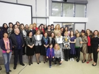 Как се справят бургаските майки с баланса кариера и семейство