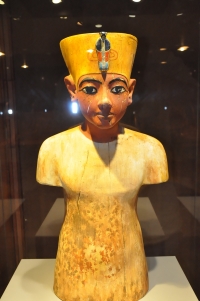 Уникалната изложба с гробницата на Тутанкамон отваря врати утре в Бургас