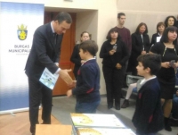 Димитър Николов награди най-успешните ученици на Бургас