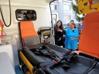 Община Сунгурларе има нова линейка за спешни случаи