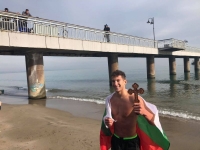Иван Гайтанов спаси Светия кръст на Богоявление в Бургас