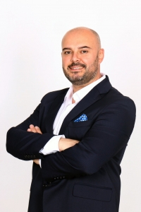 Стоян Царев, кандидат за народен представител от „Продължаваме промяната“: Нужна е спешна помощ за спешната помощ