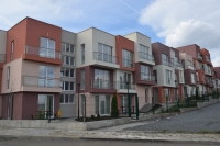 Започна приемът на документи за настаняване в новите общински жилища в Меден рудник