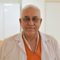 Екип от съдови хирурзи от „Сърце и Мозък“ Бургас спасиха пациент от трайно инвалидизиране