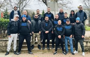 Lions Club „Via Pontica“ и фенове на ФК „Левски“ помогнаха на хора в нужда в навечерието на Коледа