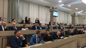 Общинските съветници подкрепиха единодушно докладната на кмета Димитър Николов за изграждане на Протонен център в Бургас