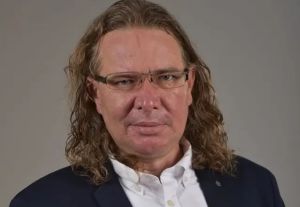 Общинските съветници от ГЕРБ Георги Маринчев и д-р Стефанова с приемен ден за граждани в Бургас