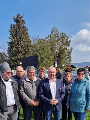 Стоян Царев се срещна с жители на село Твърдица