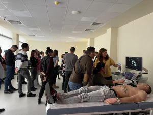 150 специалисти по анестезиология се събраха  в Национална онкологична болница „Дева Мария“ в Бургас