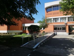 Университет „Проф. д-р Асен Златаров“ ще ремонтира базата на Колежа по туризъм