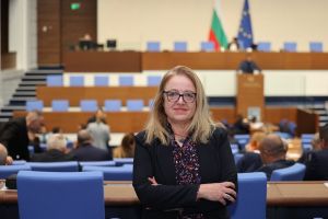 Д-р Даниела Божинова, ПП ЗЕЛЕНО ДВИЖЕНИЕ: Липсва политическа воля за това гражданите да имат думата при вземането на решения
