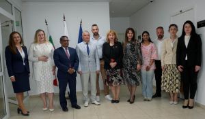 Посланикът на Индия пожела по-тясно сътрудничество с Бургаския държавен университет