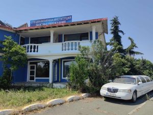 Македонец върти нелегален дом за възрастни хора в Поморие