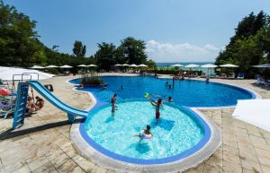 Деца преживели травми от войната в Украйна ще почиват в Сарафово