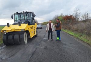 Община Сунгурларе продължава изпълнението на своите инфраструктурни проекти за подобряване на пътната мрежа