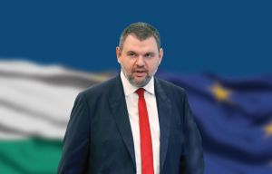 Кметовете на ДПС в област Бургас по примера на Делян Пеевски ще дарят заплатите си на пенсионерите за Коледа